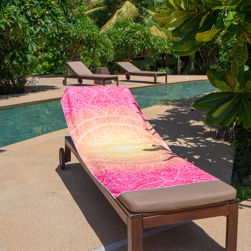 Oversized Mandala Microfiber Sand-Free Beach Towels 30x70 inch Lightweight Beach, Pool, Spa Towel with Mesh Zippered Carrying Pouch