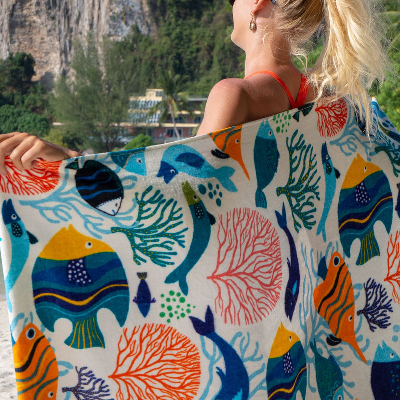 Printed Velour Beach Towel - 30 x 60 - Fish Dive Design, Buy One or a Case of 24